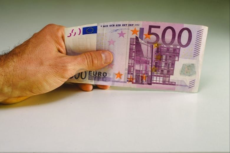 K Marxo Tėvynėje Nulinio Nominalo Euro Banknotai Sulaukė Netikėto