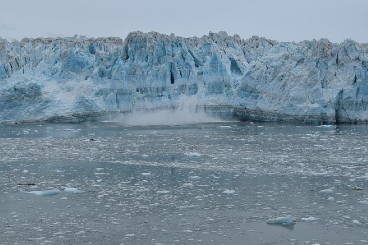 Klimato Krizė Ledynai Tirpsta Blogiausio Scenarijaus Tempu