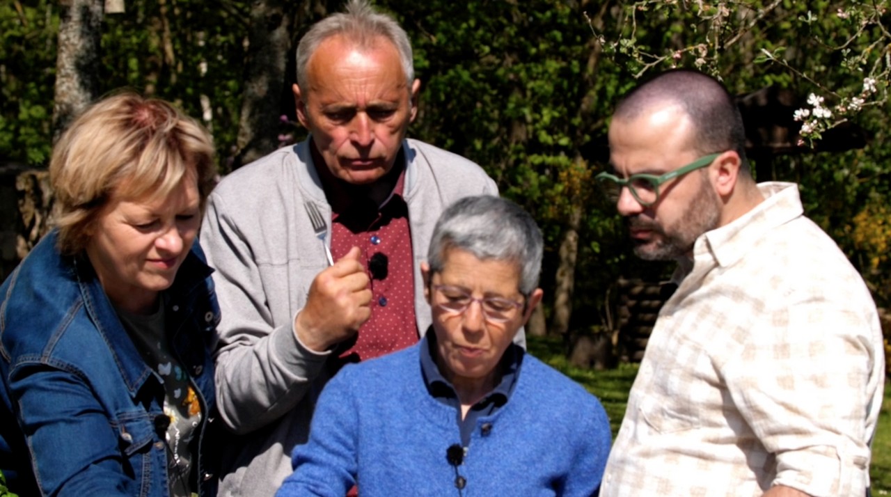 Gian Luca ha visitato un posto speciale con sua madre dall’Italia: ha rivelato una ricetta insostituibile per l’estate