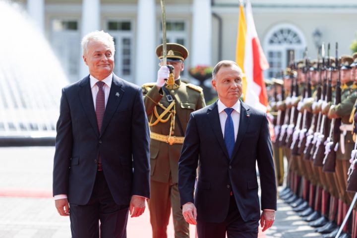 Prezydenci Litwy i Polski będą obserwować ćwiczenia wojskowe na rzece Danė w Kłajpedzie